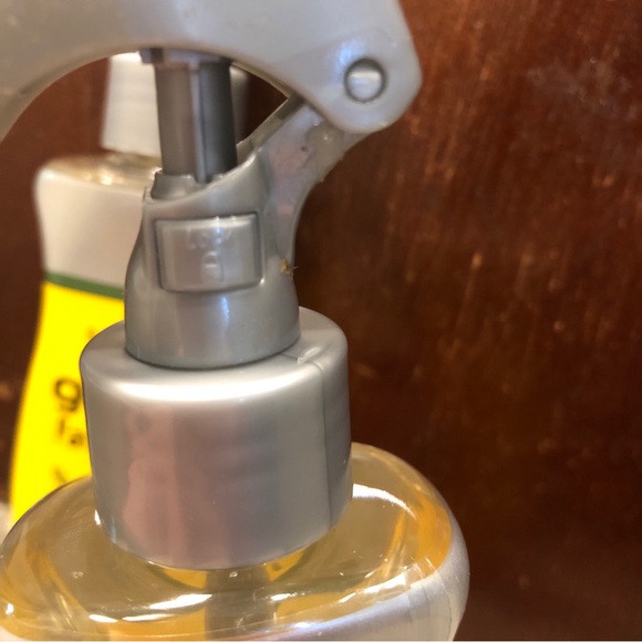 Schwarzkopf Got2b Fat-Tastic Mega Lift Root Boosting Spray 6oz, Collagen - Picture 6 of 6